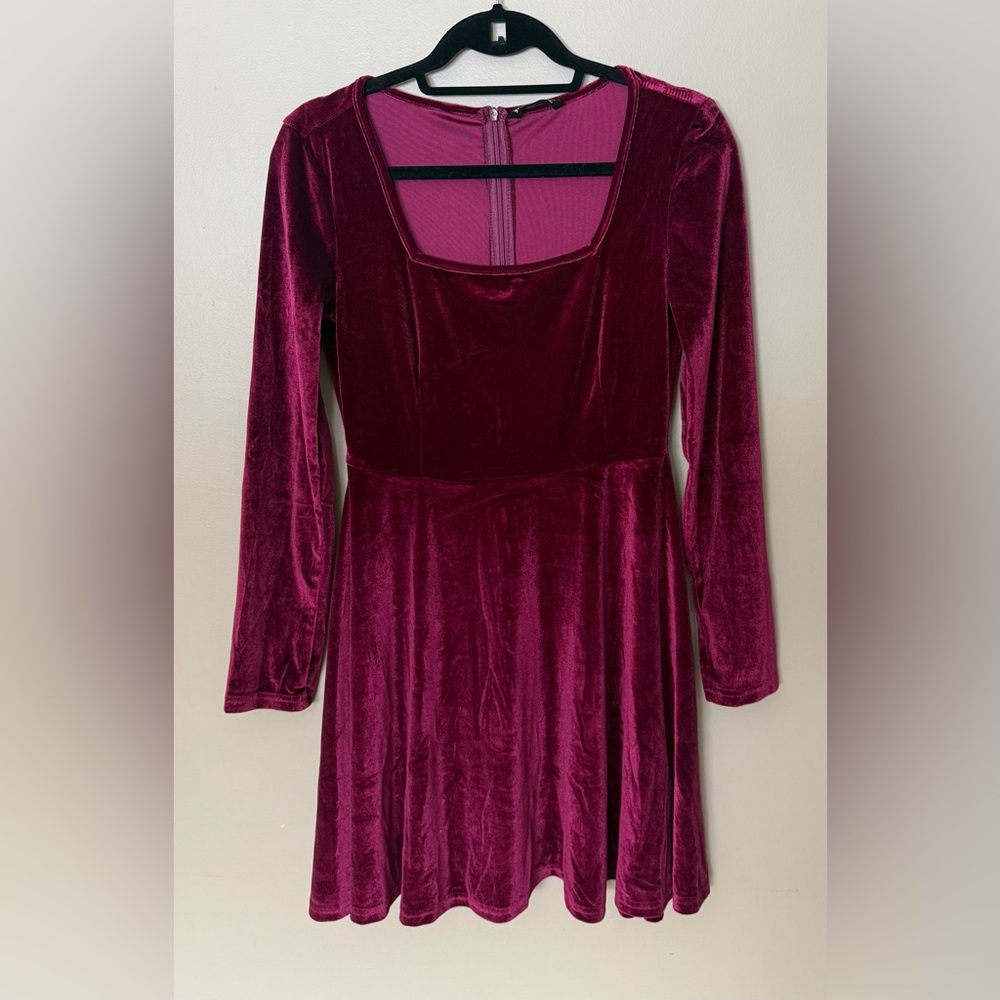 SHEIN Velvet Dress - Burgundy